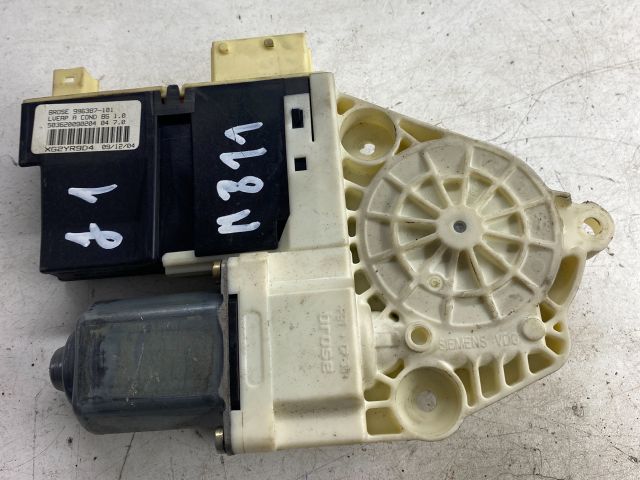 bontott CITROËN C4 Jobb első Ablakemelő Motor