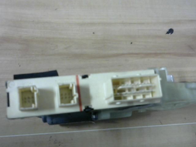 bontott CITROËN C4 Jobb első Ablakemelő Motor