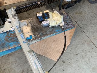 bontott CITROËN C4 Jobb első Ablakemelő Szerkezet (Elektromos)