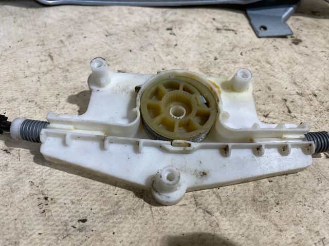 bontott CITROËN C4 Jobb első Ablakemelő Szerkezet (Elektromos)