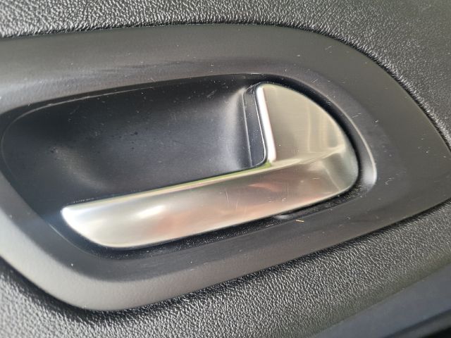 bontott CITROËN C4 Jobb első Ajtó (Részeivel)