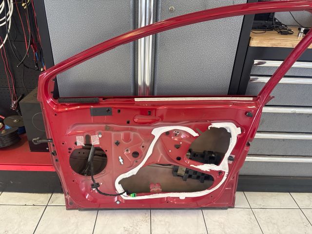 bontott CITROËN C4 Jobb első Ajtó (Üres lemez)