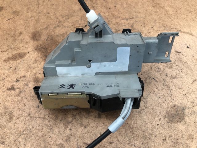 bontott CITROËN C4 Jobb első Ajtózár