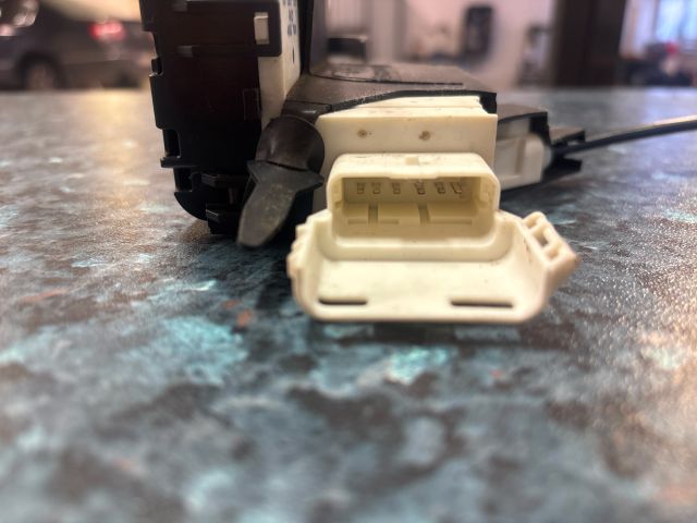 bontott CITROËN C4 Jobb első Ajtózár