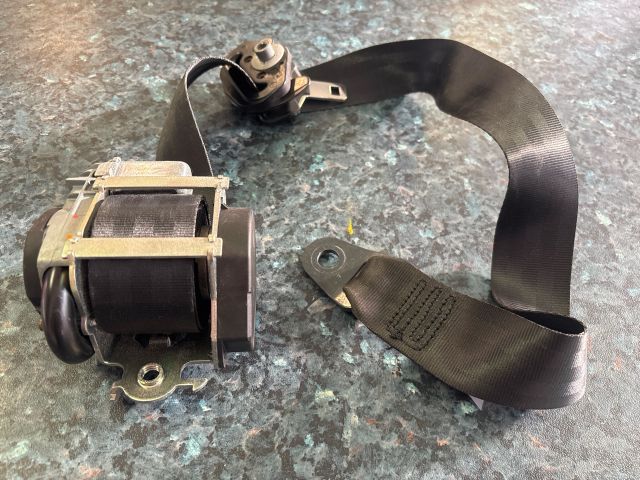 bontott CITROËN C4 Jobb első Biztonsági Öv