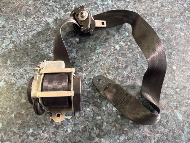 bontott CITROËN C4 Jobb első Biztonsági Öv