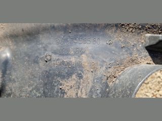 bontott CITROËN C4 Jobb első Első Dobbetét (Kerékjárati, Műanyag)