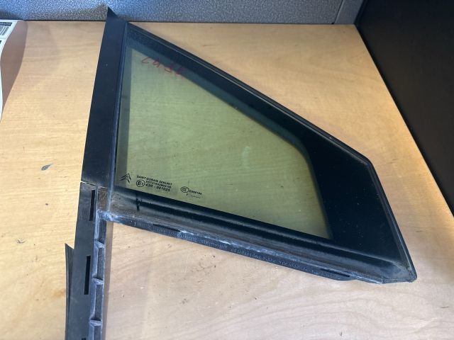 bontott CITROËN C4 Jobb első Fixüveg (Ajtóban)