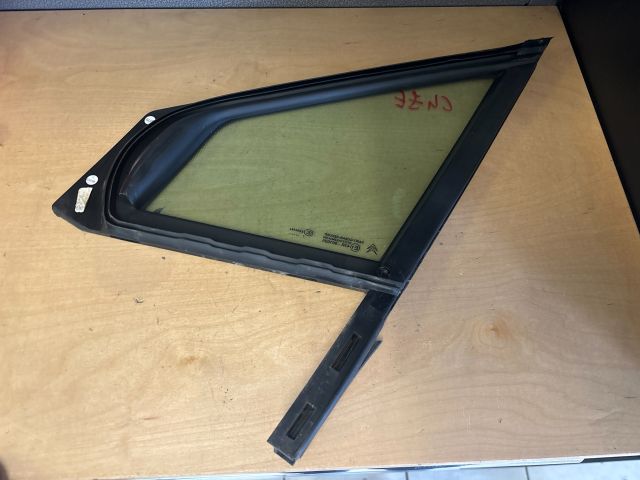 bontott CITROËN C4 Jobb első Fixüveg (Ajtóban)