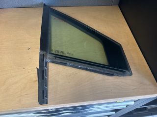 bontott CITROËN C4 Jobb első Fixüveg (Ajtóban)