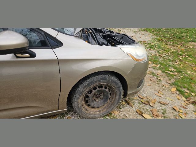 bontott CITROËN C4 Jobb első Sárvédő