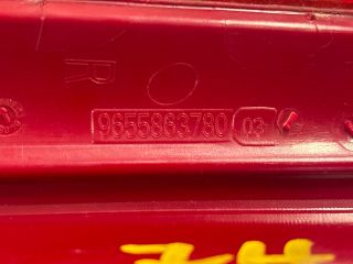 bontott CITROËN C4 Jobb Felső Hátsó Lámpa