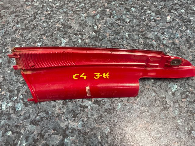 bontott CITROËN C4 Jobb Felső Hátsó Lámpa