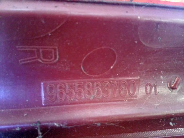 bontott CITROËN C4 Jobb Felső Hátsó Lámpa