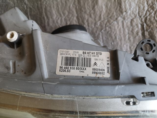 bontott CITROËN C4 Jobb Fényszóró