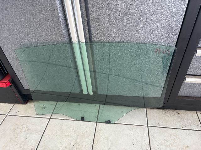 bontott CITROËN C4 Jobb hátsó Ablak