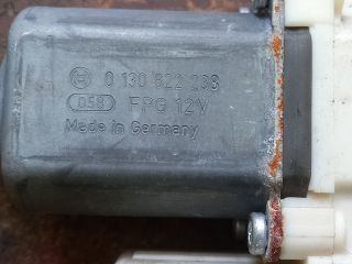 bontott CITROËN C4 Jobb hátsó Ablakemelő Motor