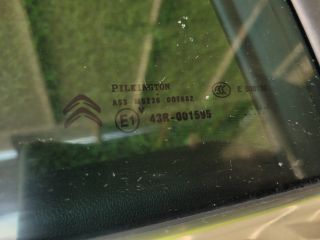 bontott CITROËN C4 Jobb hátsó Ajtó (Részeivel)