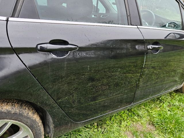 bontott CITROËN C4 Jobb hátsó Ajtó (Üres lemez)