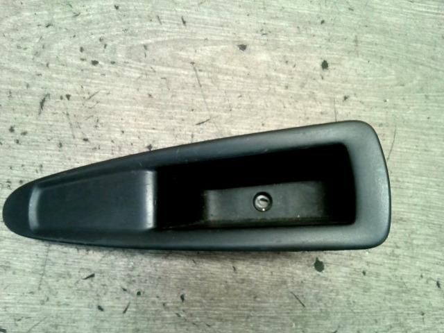 bontott CITROËN C4 Jobb hátsó Ajtóbehúzó