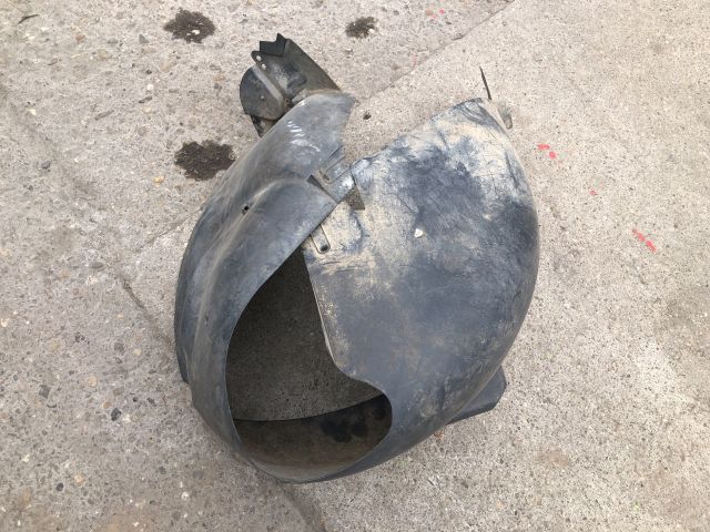 bontott CITROËN C4 Jobb hátsó Dobbetét (Kerékjárati, Műanyag)