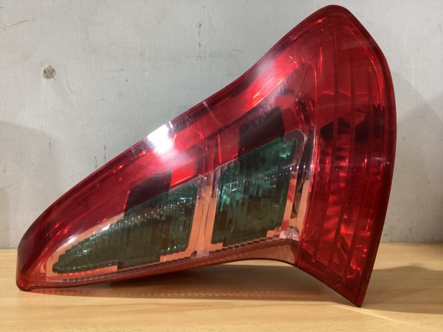 bontott CITROËN C4 Jobb Hátsó Lámpa