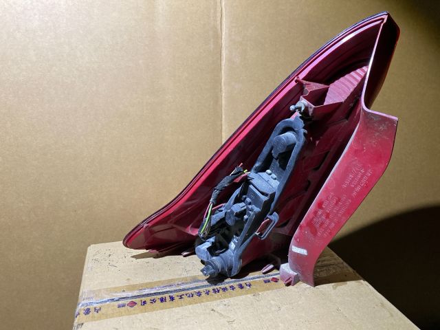 bontott CITROËN C4 Jobb Hátsó Lámpa