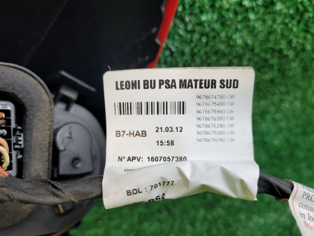 bontott CITROËN C4 Jobb Hátsó Lámpa