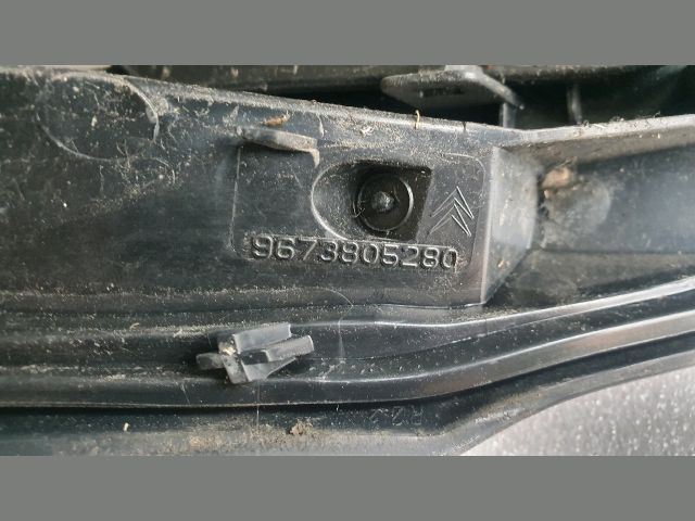 bontott CITROËN C4 Jobb Hátsó Lámpa