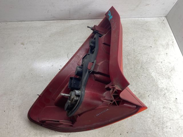 bontott CITROËN C4 Jobb Hátsó Lámpa