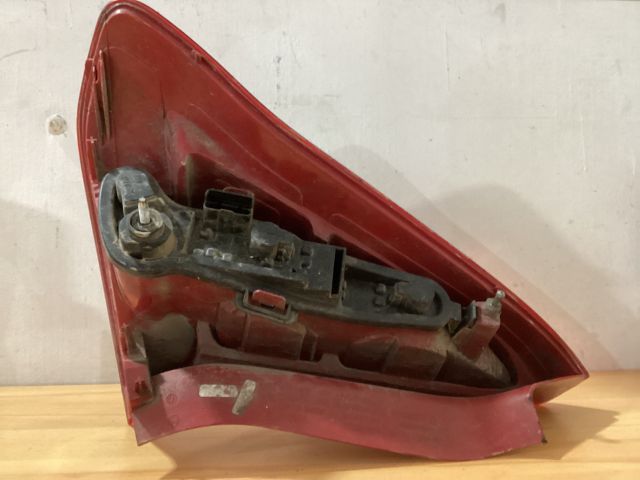 bontott CITROËN C4 Jobb Hátsó Lámpa