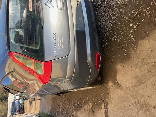 bontott CITROËN C4 Jobb Külső Hátsó Lámpa