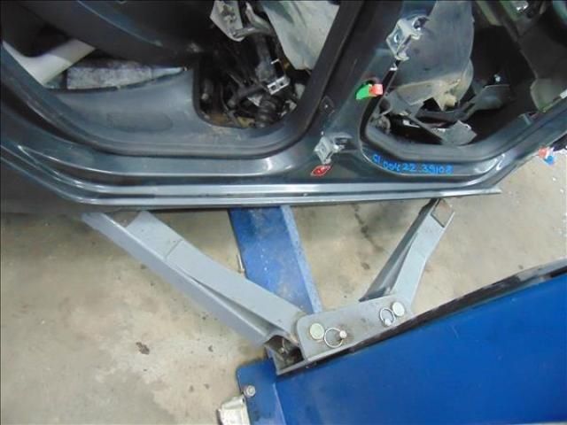 bontott CITROËN C4 Jobb Küszöb