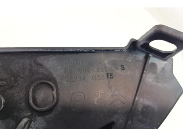 bontott CITROËN C4 Jobb Lökhárító Tartó Nyúlványvég