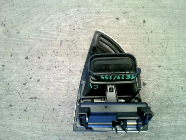 bontott CITROËN C4 Jobb Szellőző