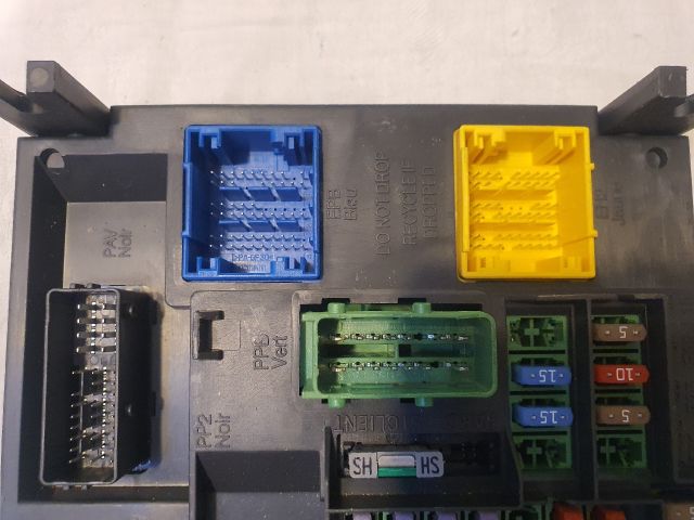 bontott CITROËN C4 Komfort Elektronika