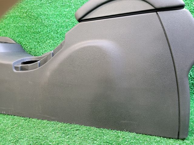 bontott CITROËN C4 Könyöklő