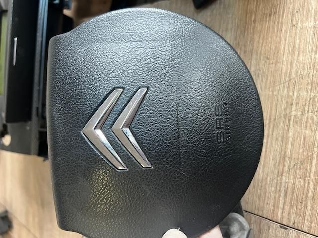 bontott CITROËN C4 Kormánylégzsák