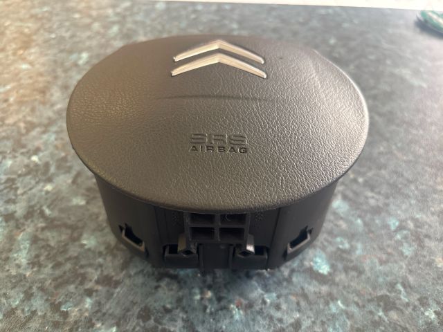 bontott CITROËN C4 Kormánylégzsák