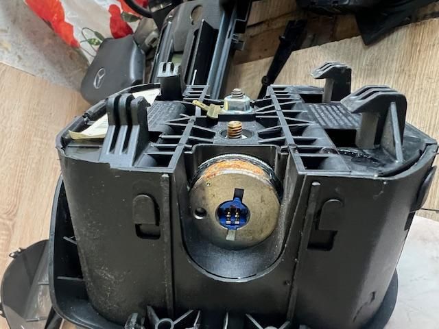 bontott CITROËN C4 Kormánylégzsák