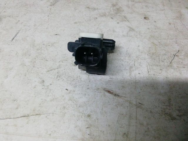 bontott CITROËN C4 Központi Ütközés Érzékelő