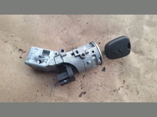 bontott CITROËN C4 Kulcsház