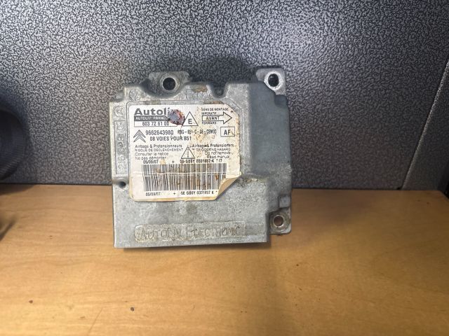 bontott CITROËN C4 Légzsák Elektronika