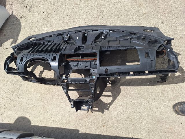 bontott CITROËN C4 Műszerfal Héj