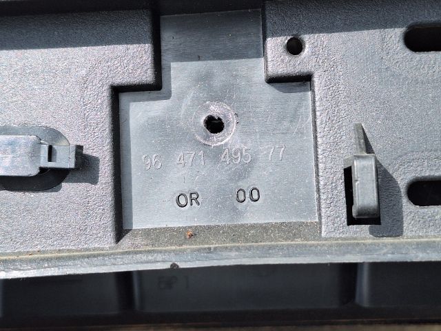 bontott CITROËN C4 Műszerfal Héj