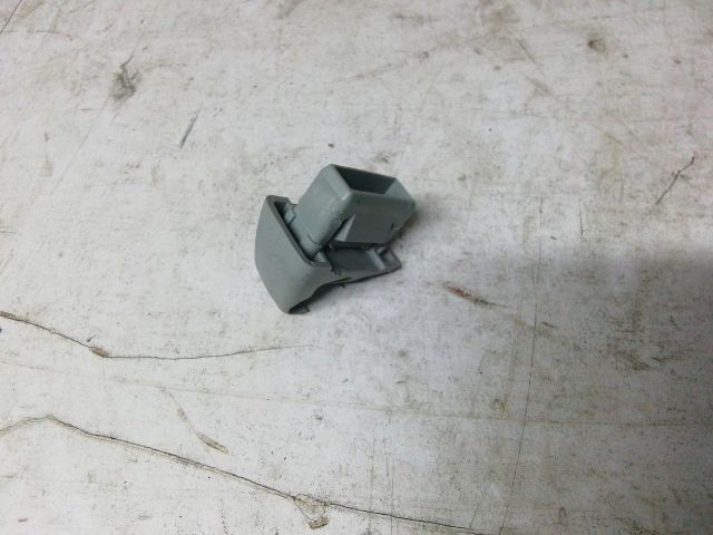 bontott CITROËN C4 Napellenző Tartó (Pozíciófüggetlen)