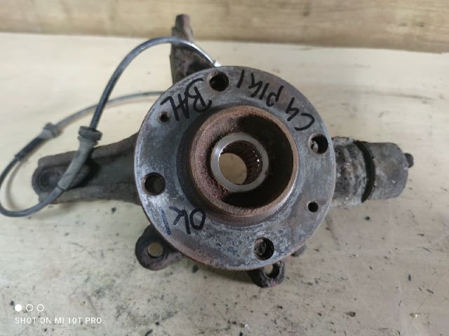 bontott CITROËN C4 PICASSO Bal első Kerékagy