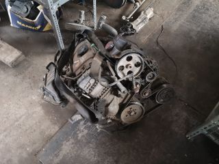 bontott CITROËN C4 PICASSO Motor (Fűzött blokk hengerfejjel)