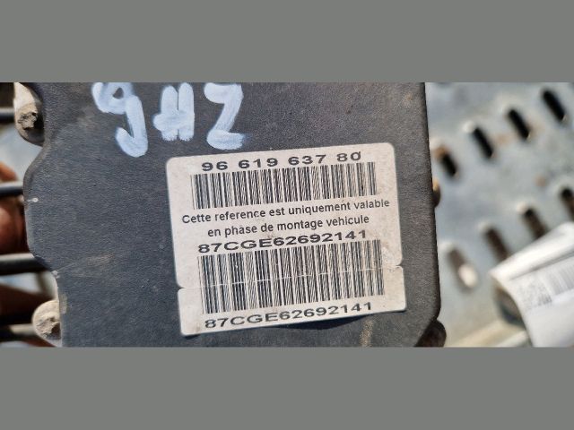 bontott CITROËN C4 PICASSO ABS Kocka