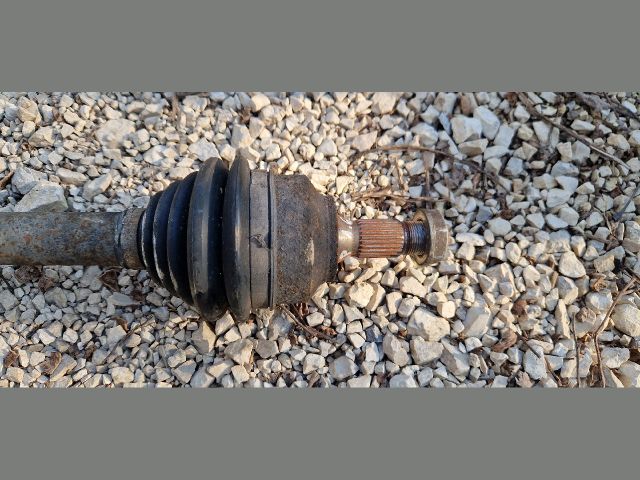 bontott CITROËN C4 PICASSO Bal Féltengely